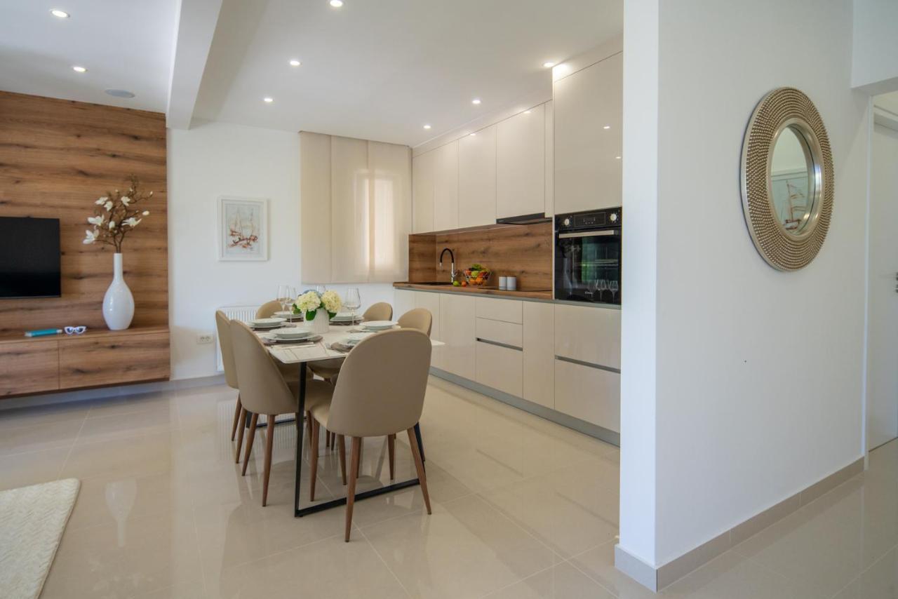 Garden Apartment ปาโกชตาเน ภายนอก รูปภาพ