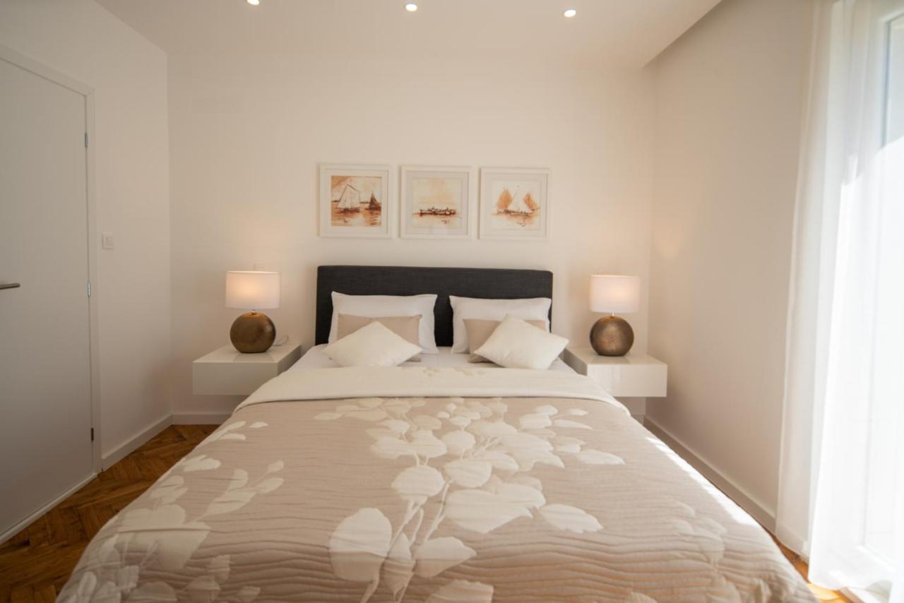 Garden Apartment ปาโกชตาเน ภายนอก รูปภาพ