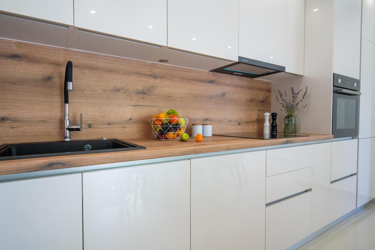 Garden Apartment ปาโกชตาเน ภายนอก รูปภาพ